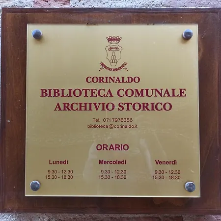 Palazzo Boscareto - Di Charme In Centro Storico - Garage Moto, Box Bici