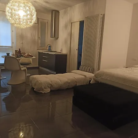 Palazzo Boscareto - Di Charme In Centro Storico - Garage Moto, Box Bici Corinaldo