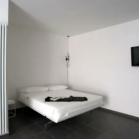 Palazzo Boscareto - Di Charme In Centro Storico - Garage Moto, Box Bici Bed & Breakfast Corinaldo