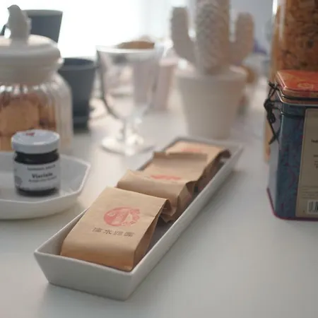 Palazzo Boscareto - Di Charme In Centro Storico - Garage Moto, Box Bici Bed & Breakfast