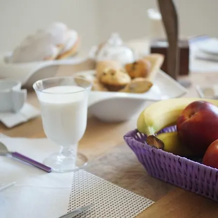 Palazzo Boscareto - Di Charme In Centro Storico - Garage Moto, Box Bici Bed & Breakfast